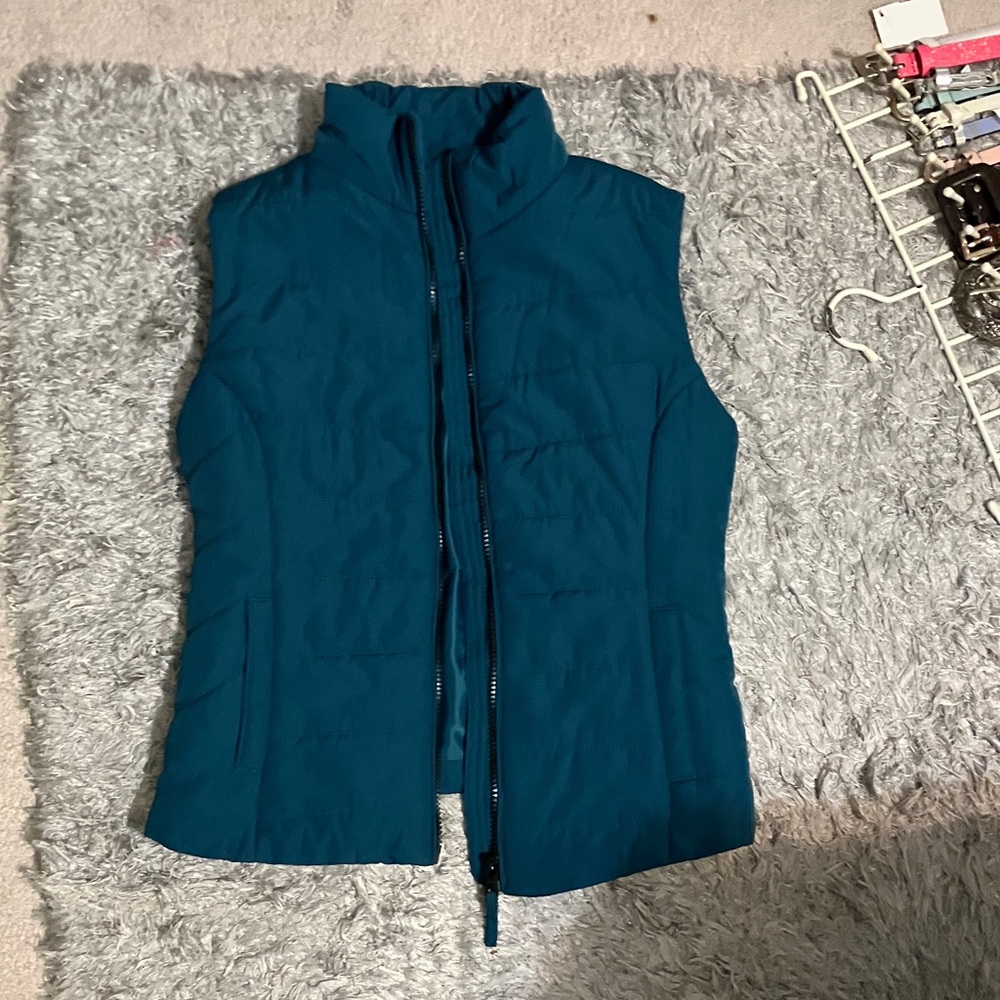 Aeropostale Teal Puffer Vest